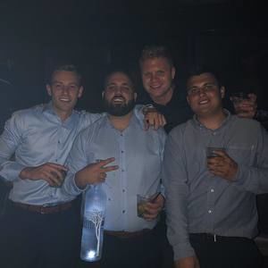 Meet your Posher, El